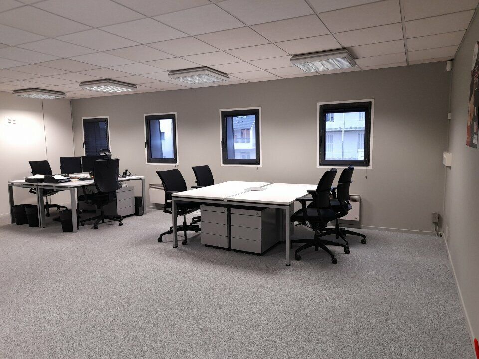 Location bureaux 90 m² non divisibles