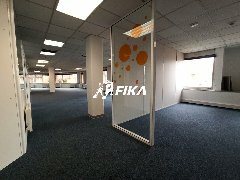 A LOUER BUREAUX 1 255m² - (31670) LABEGE