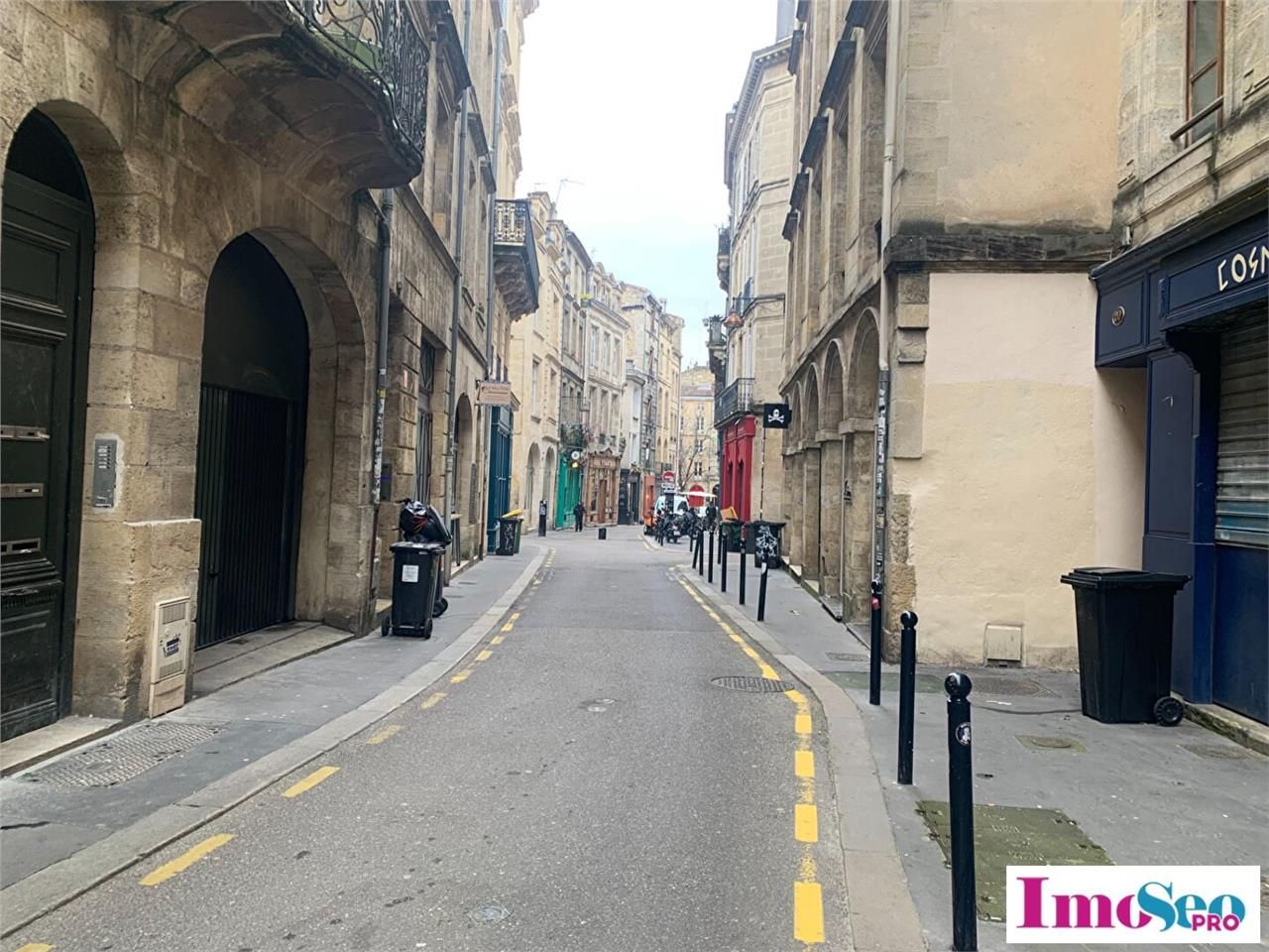 Location local commercial 45 m² non divisibles