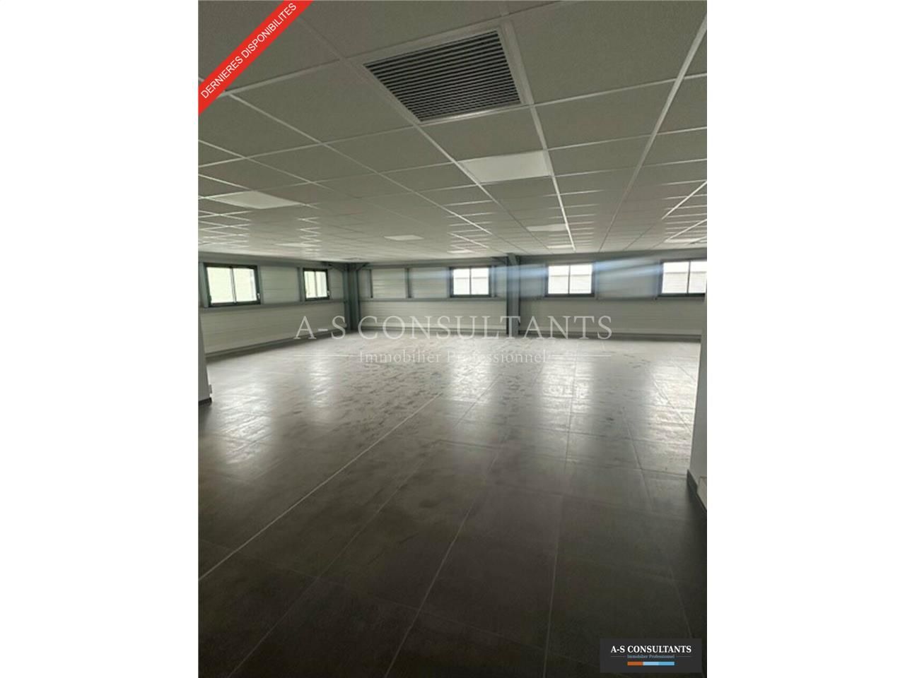 Location bureaux 125 m² non divisibles