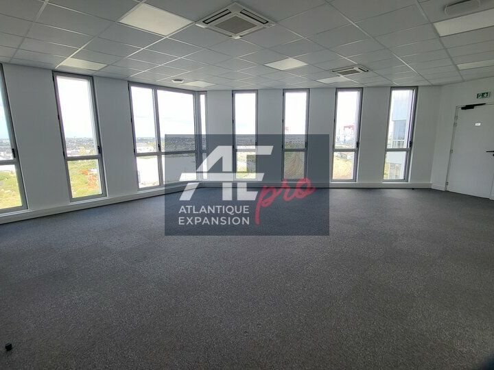 Plateaux de bureaux à louer entrée de ville par ATLANTIQUE EXPANSION PRO 