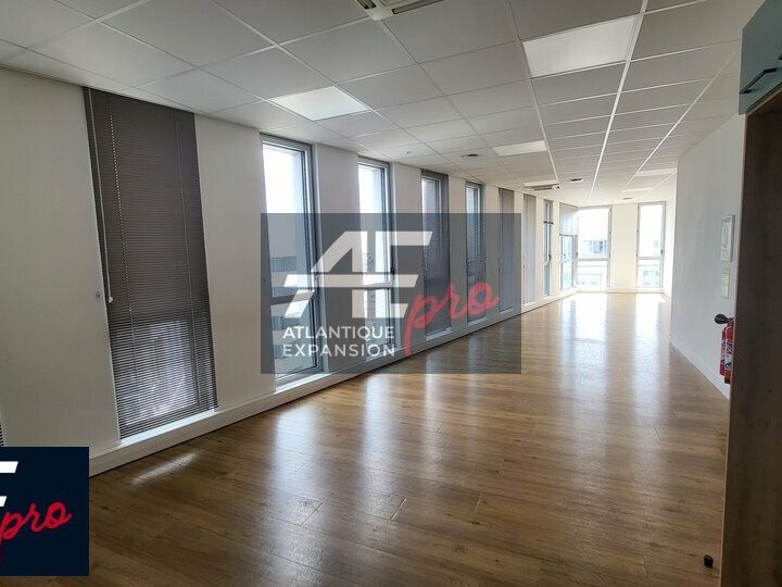 Location bureaux 408 m² non divisibles