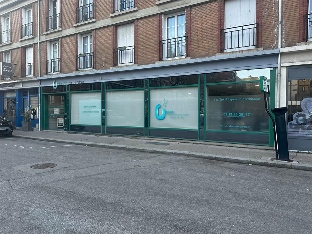 Location local commercial 95.00 m² à LE HAVRE