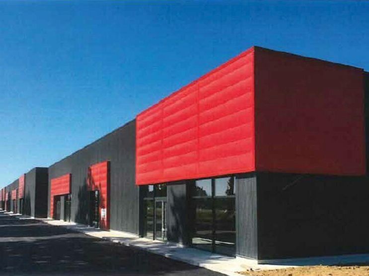 Location local commercial 901 m² divisibles à partir de 390 m²