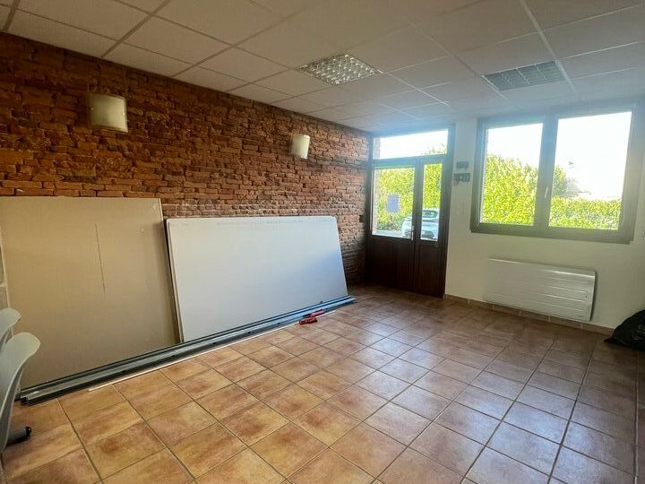 LOCATION BUREAUX CASTANET TOLOSAN 