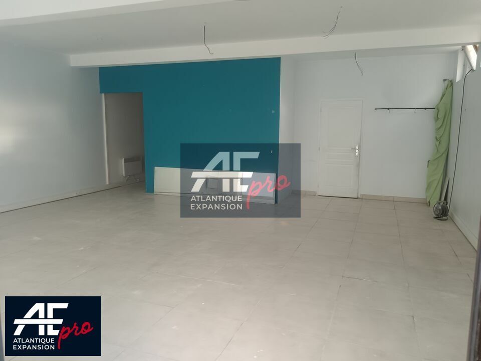 Vente local commercial 72 m² non divisibles
