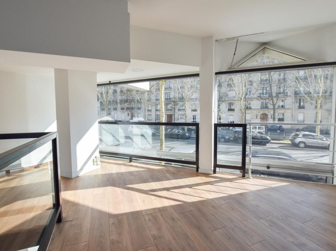 Location local commercial 71 m² non divisibles