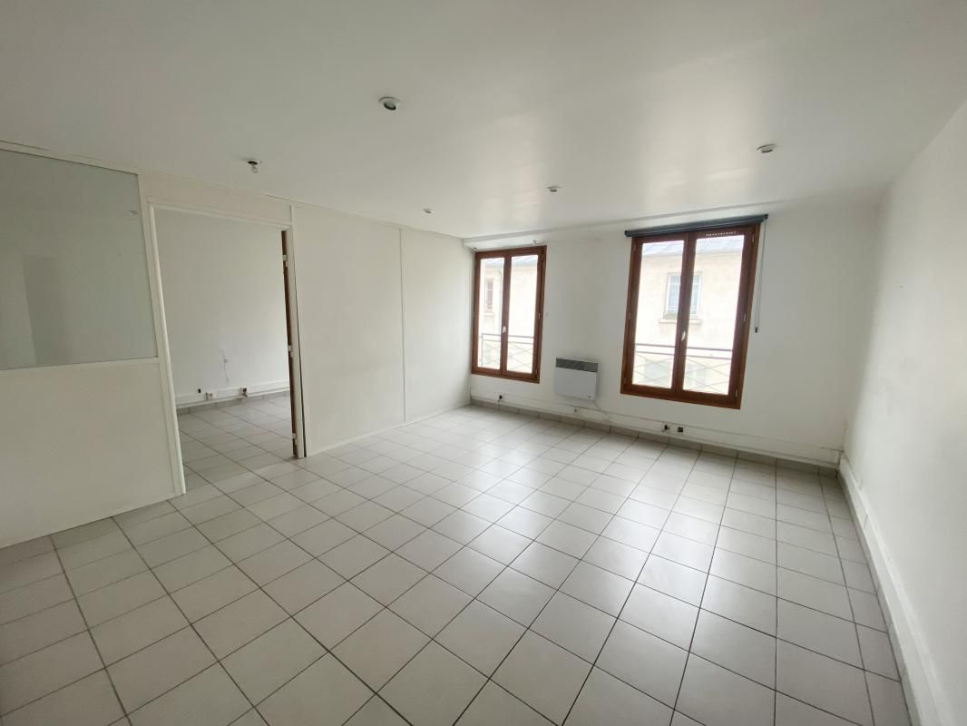 Location bureaux 61 m² non divisibles