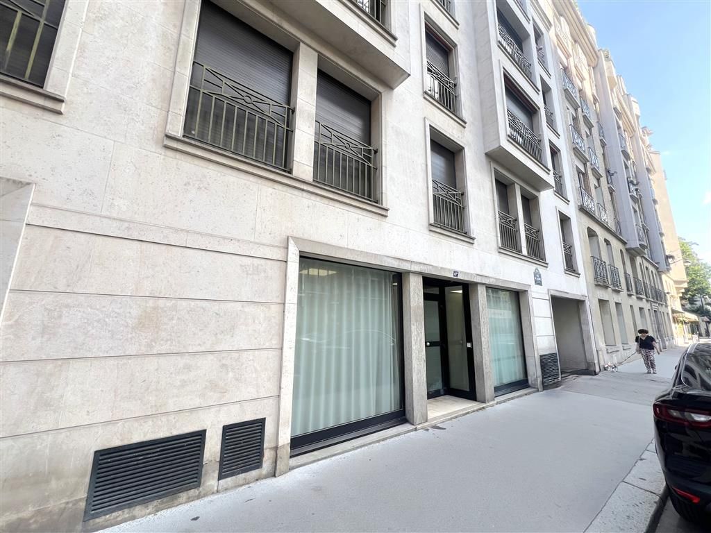 Location bureaux 194 m² non divisibles