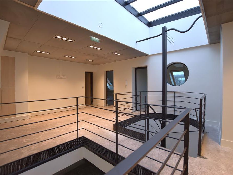 Location bureaux 378 m² non divisibles