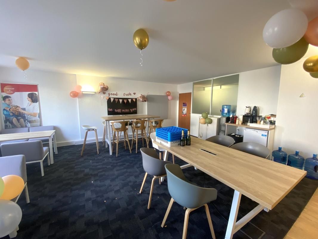 Location bureaux 136 m² non divisibles