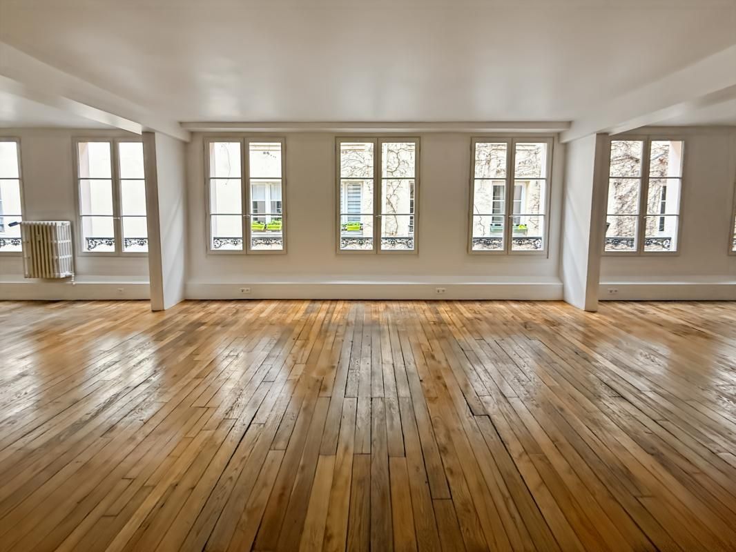 Location bureaux 96 m² non divisibles