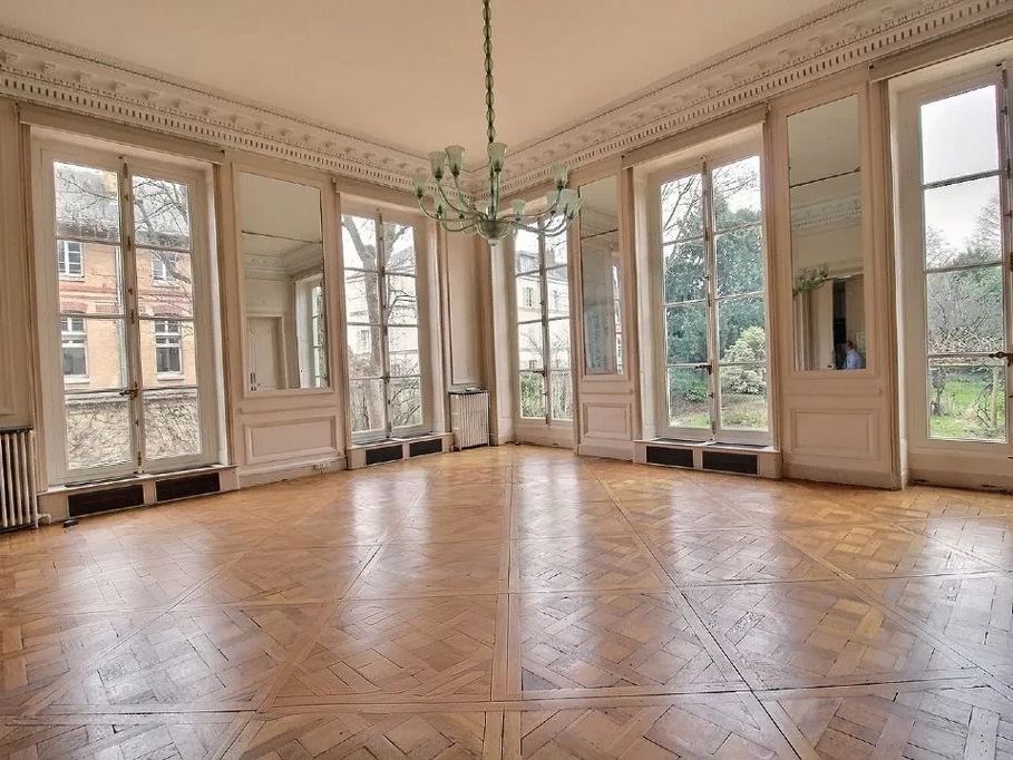 Location bureaux 89 m² divisibles à partir de 16 m²