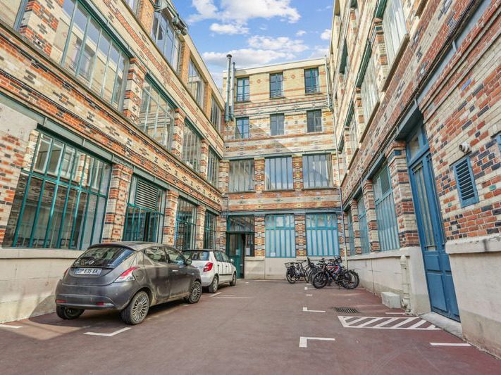 Location bureaux 95 m² à Paris