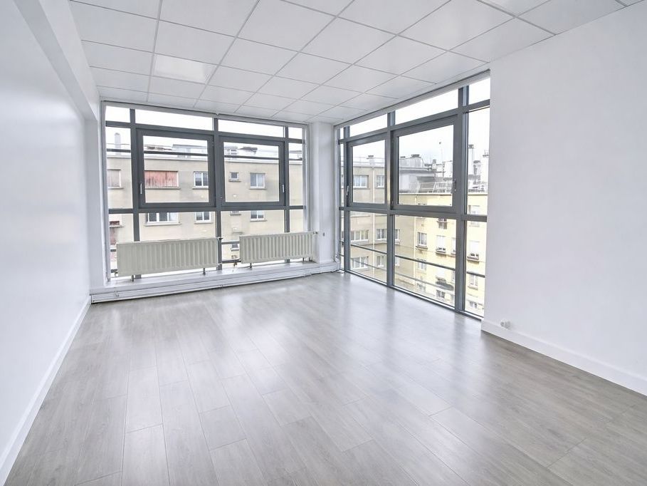Location bureaux 570 m² divisibles à partir de 190 m²