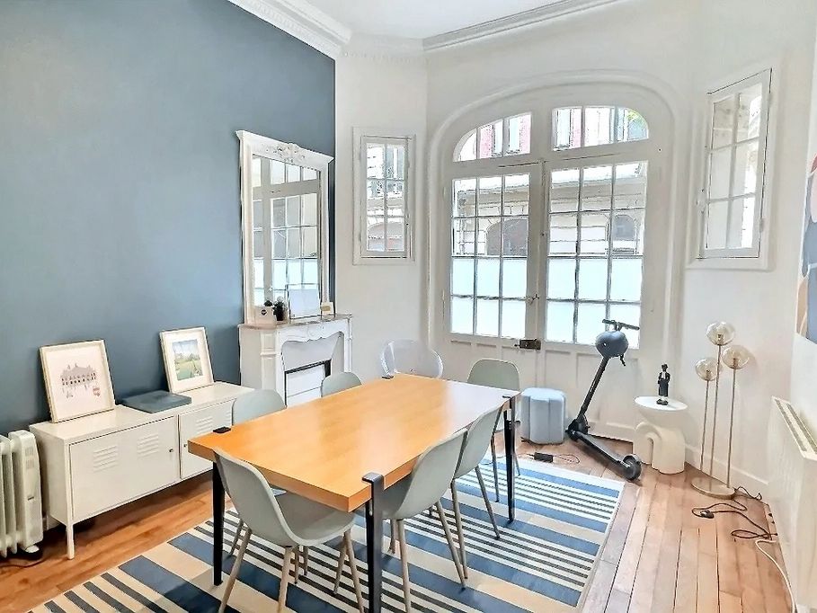 Location bureaux 60 m² non divisibles