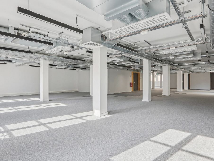 Location bureaux 1582 m² non divisibles
