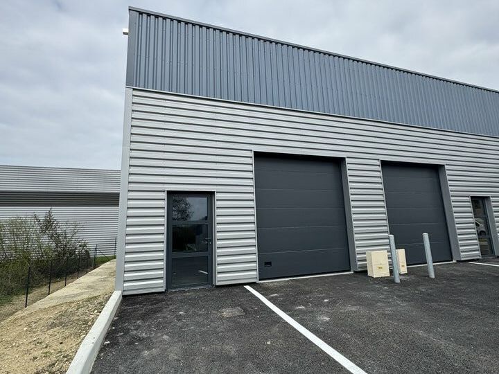 Vente local d''activites 70 m² non divisibles