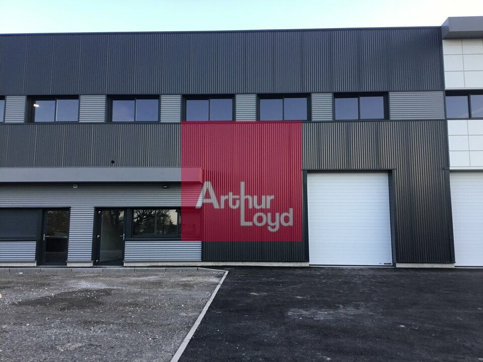 Location local d''activites 383 m² non divisibles