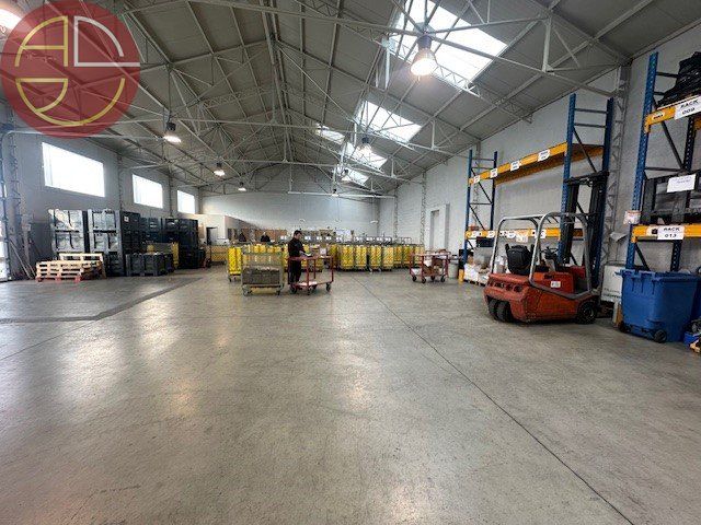 Location local 571 m² à TOULOUSE