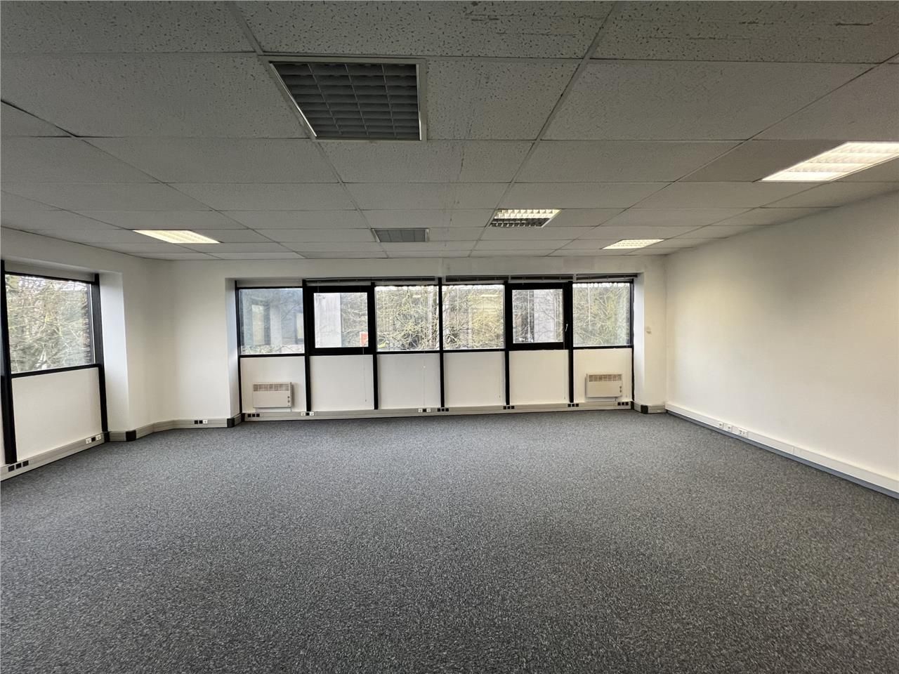 120 m² dispo à Reims