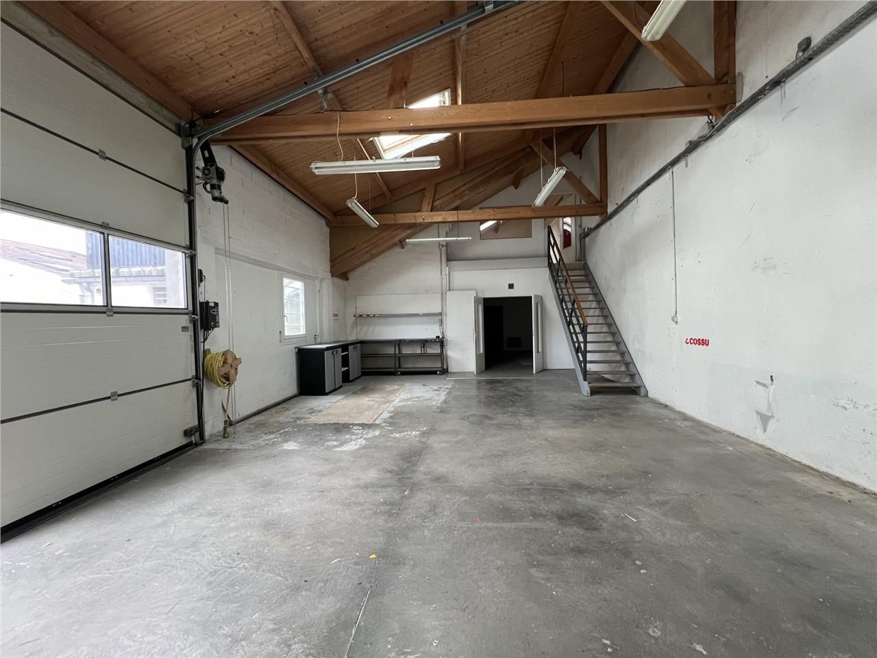 310 m² dispo à Reims