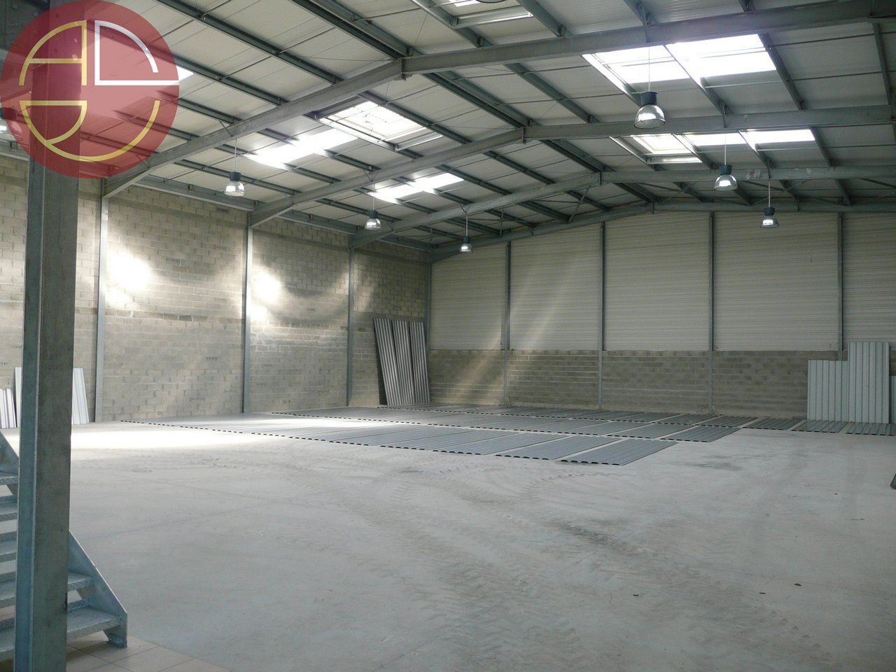 Location local 670 m² à TOULOUSE