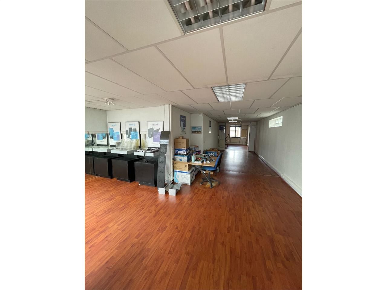 Vente local commercial 149.00 m² à LIMOGES