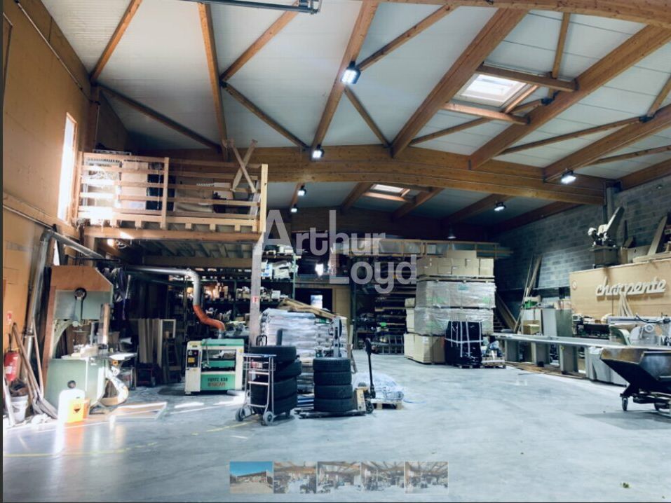 Location local d''activites 909 m² non divisibles