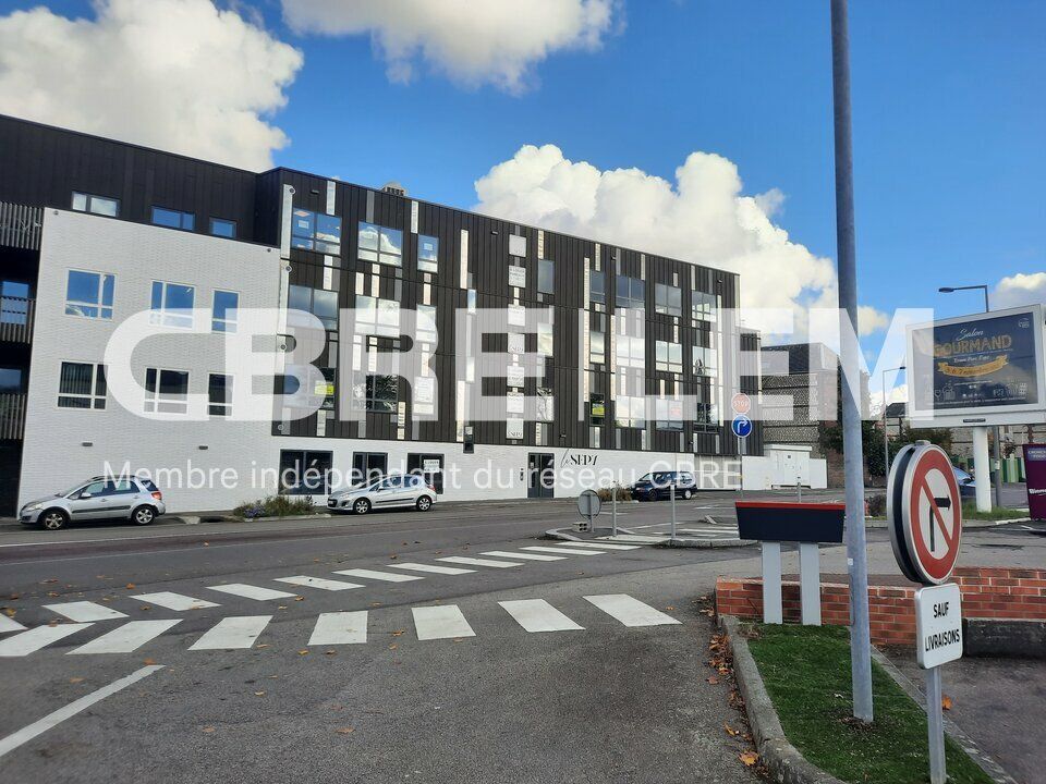 Location bureaux 217.7 m² non divisibles