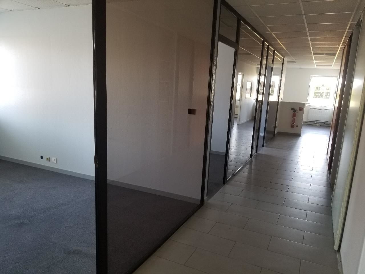 Location bureau - 125 m²