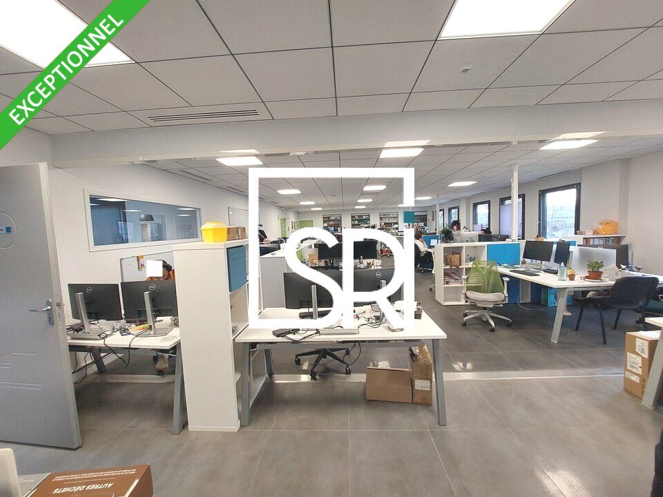 Vente bureaux 693.24 m² non divisibles