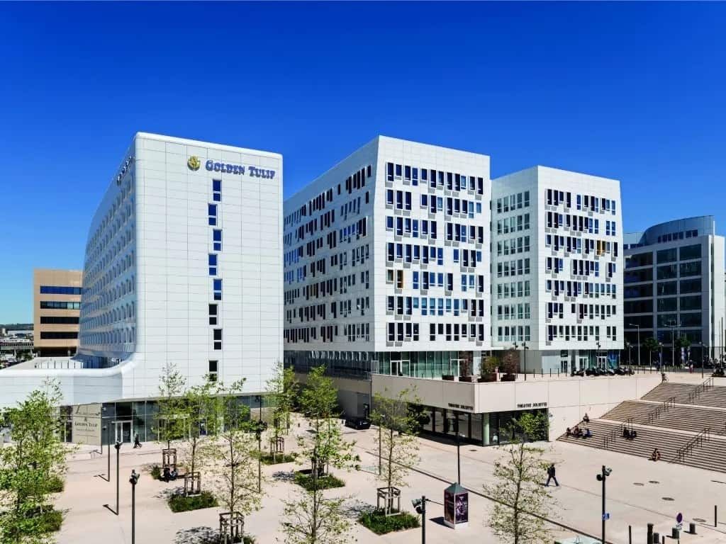 Location bureaux 300 m² divisibles à partir de 100 m²