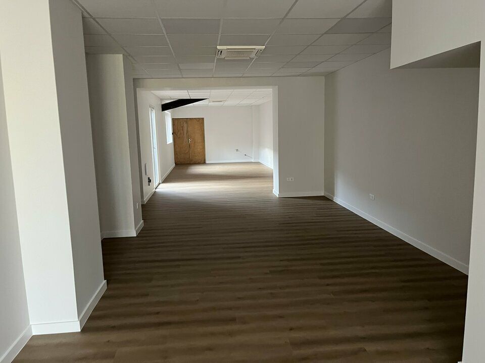 À LOUER LOCAL COMMERCIAL 120 m² CENTRE-VILLE MURET