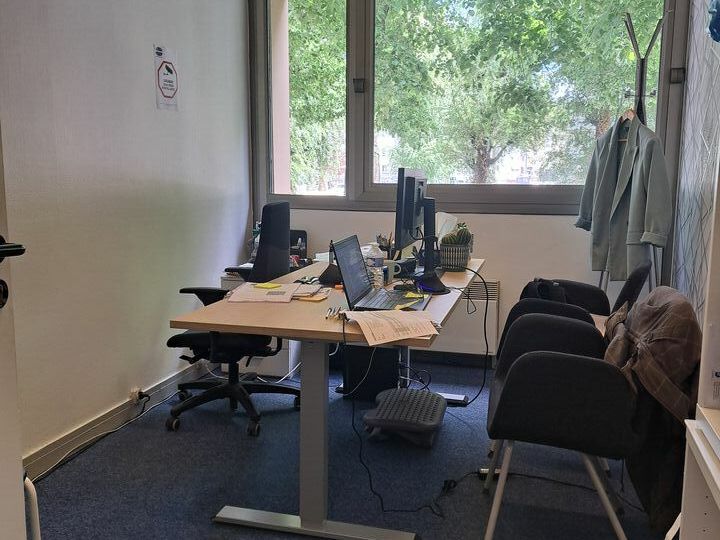 BUREAUX RDV A VENDRE!