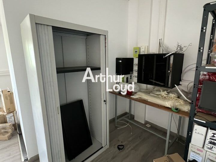 BUREAUX A LOUER FREJUS 