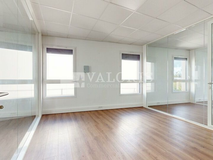 Offrez à votre entreprise un cadre de travail fonctionnel et moderne, au cœur de la dynamique zone de la Techlid.