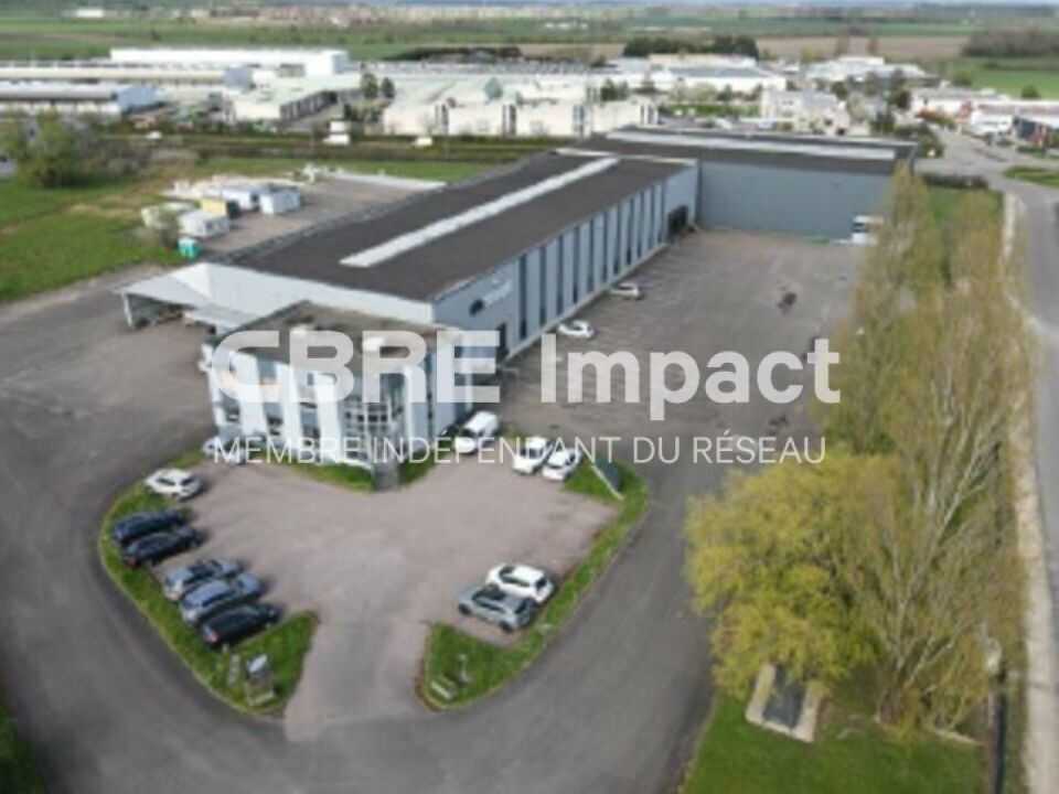 Location local d''activites 4412 m² non divisibles