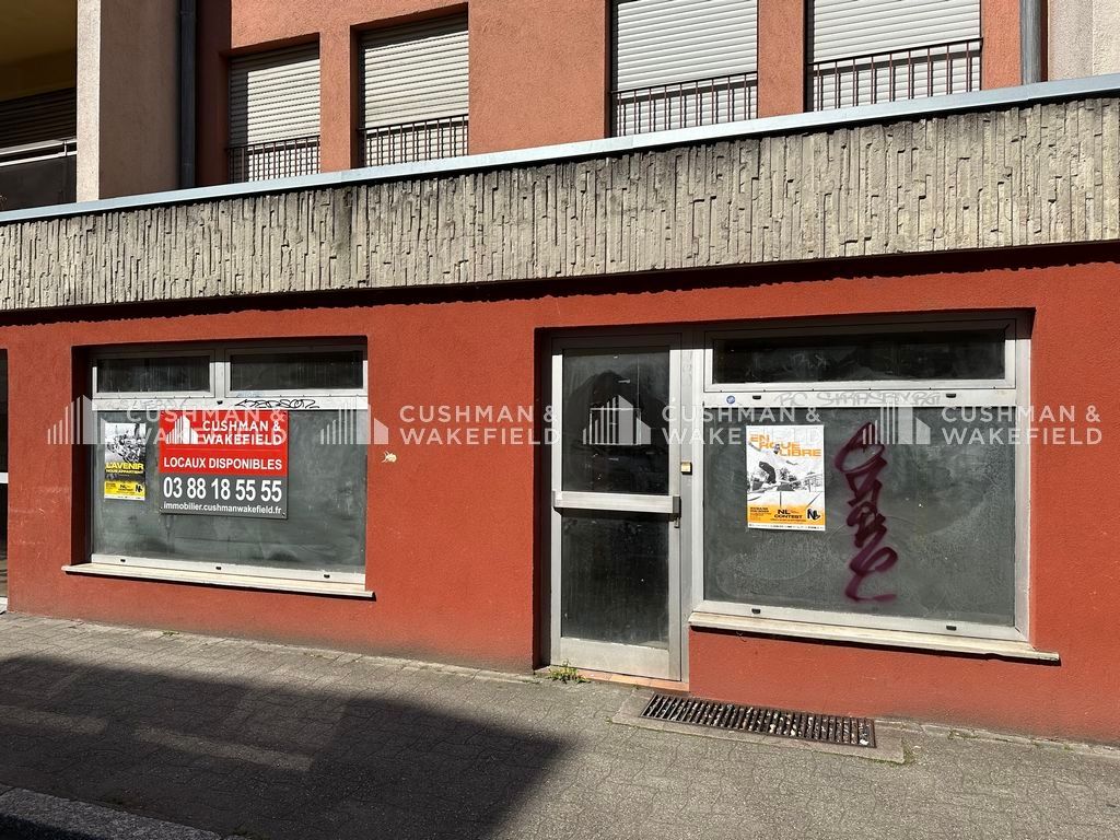 Location locaux commerciaux 106 m² non divisibles