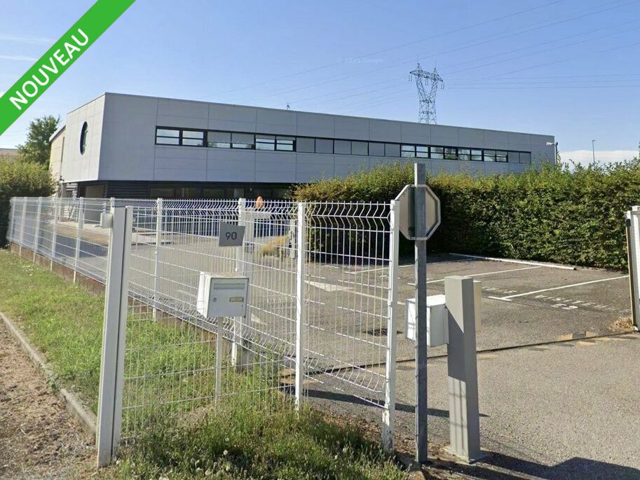 Location bureaux 906 m² divisibles à partir de 400 m²