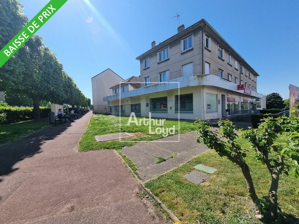 Location local commercial 349 m² non divisibles