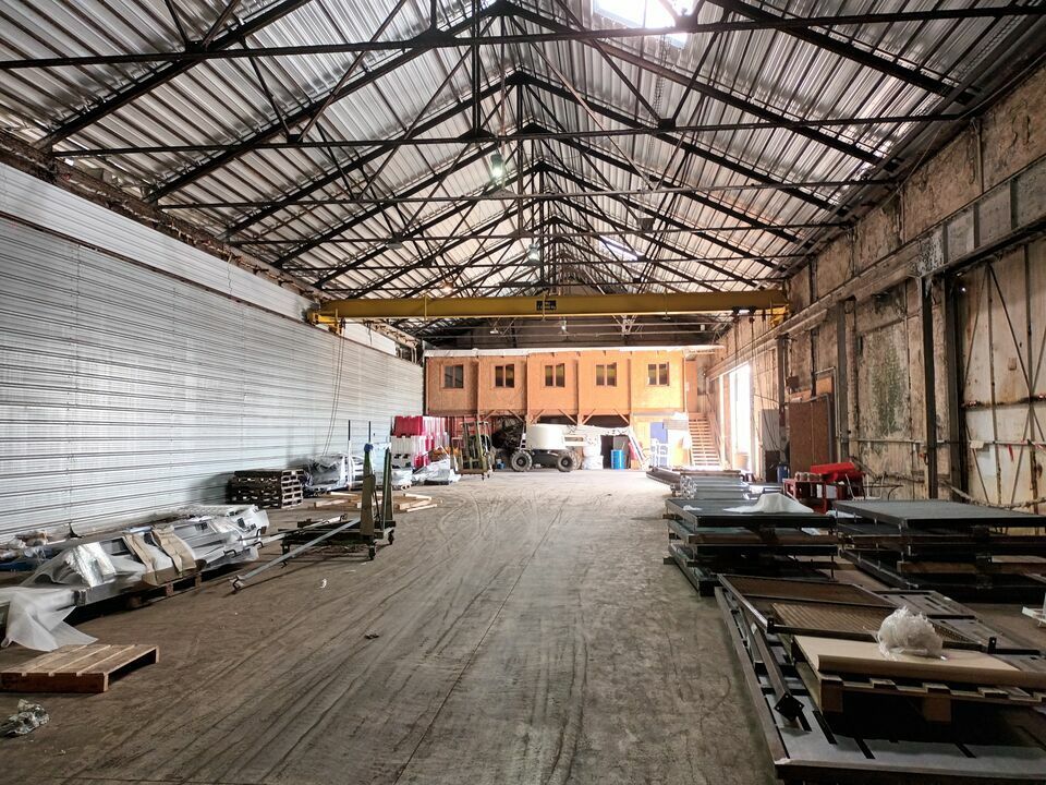 Location local d''activites 1035 m² non divisibles