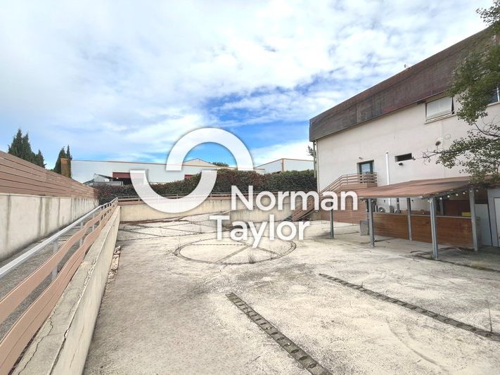 Vente local d''activites 640 m² non divisibles