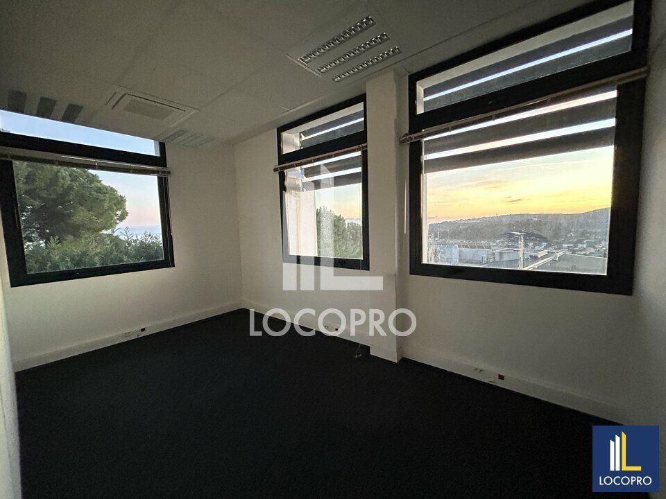 BUREAUX A LOUER - 588 M2 - CAGNES SUR MER - TECHNOPOLIS