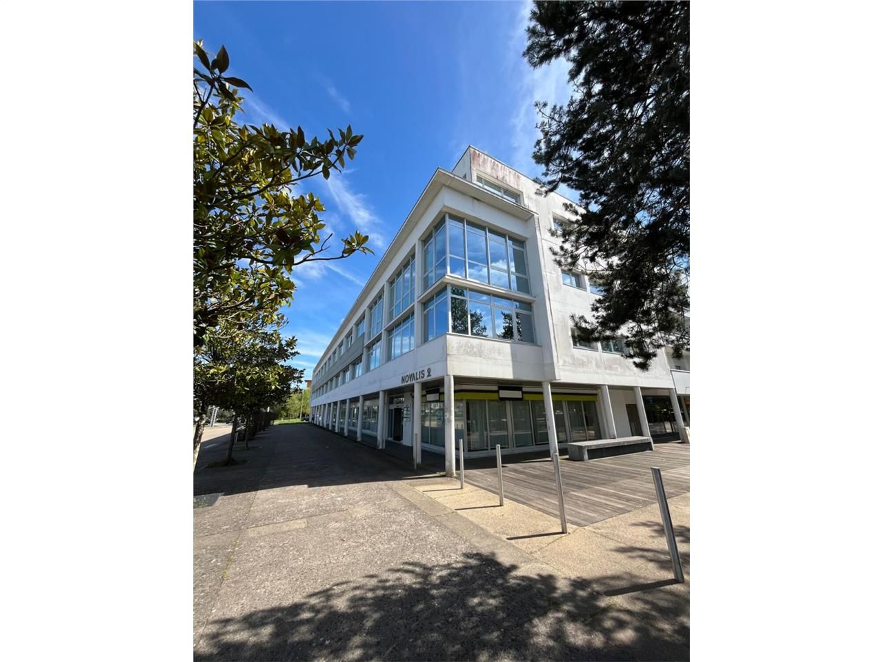Location bureaux 2200 m² à Saint-Herblain