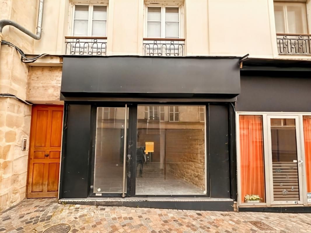 Location local commercial 29 m² non divisibles