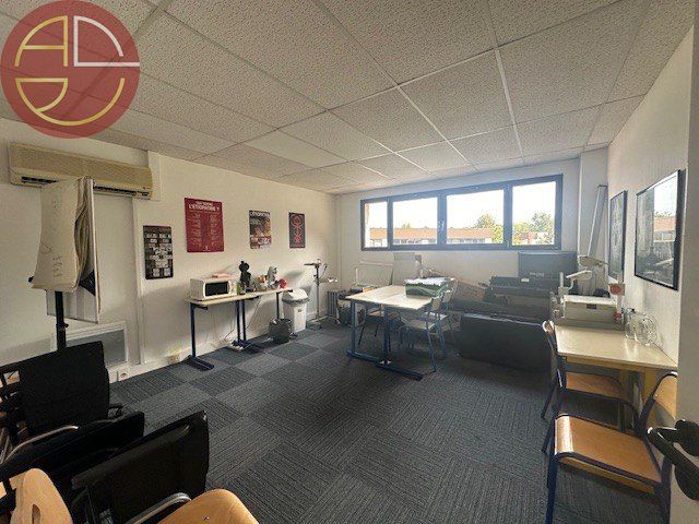 Location bureaux 100 m² à BALMA