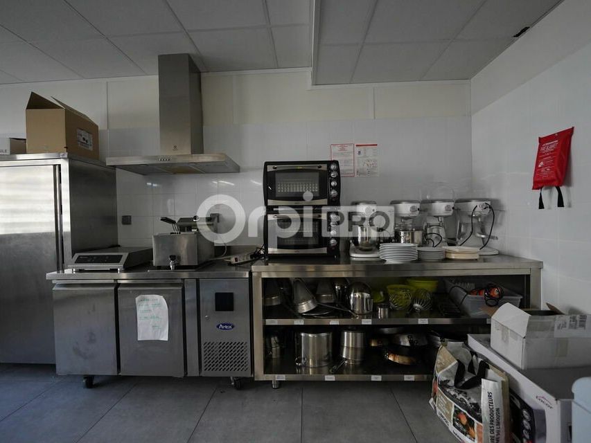 BUREAU A LOUER - VILLEURBANNE  - IMMEDIATEMENT