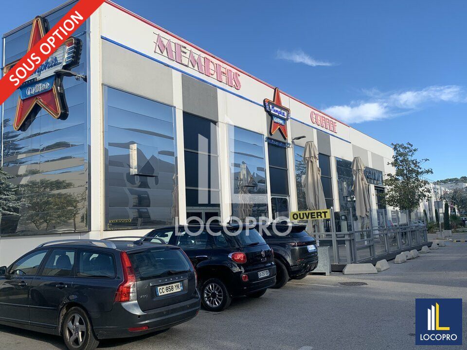 Location local commercial 327 m² non divisibles