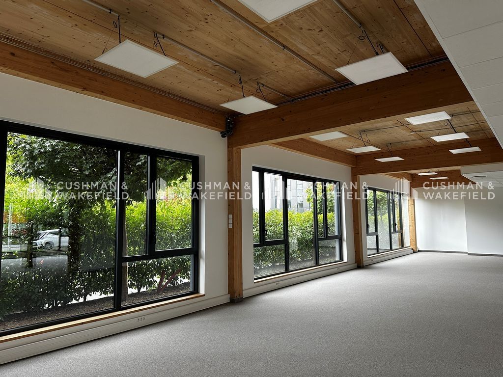 Location bureaux 558 m² divisibles à partir de 256 m²